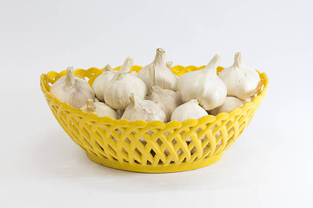 蒜黄 - suàn huáng