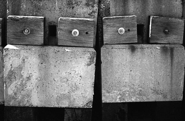 串供 - chuàn gòng