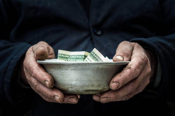 粮饷 - liáng xiǎng