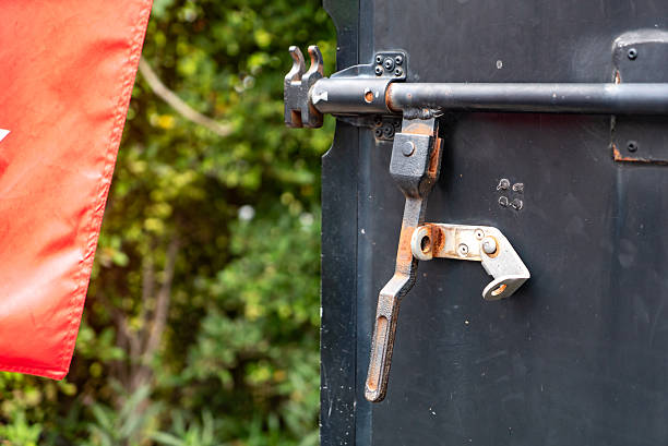 枪闩 - qiāng shuān