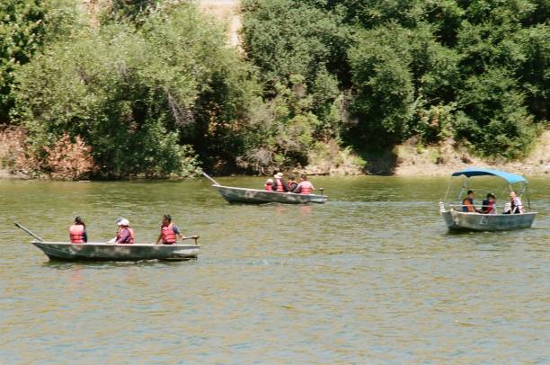 船民 - chuán mín