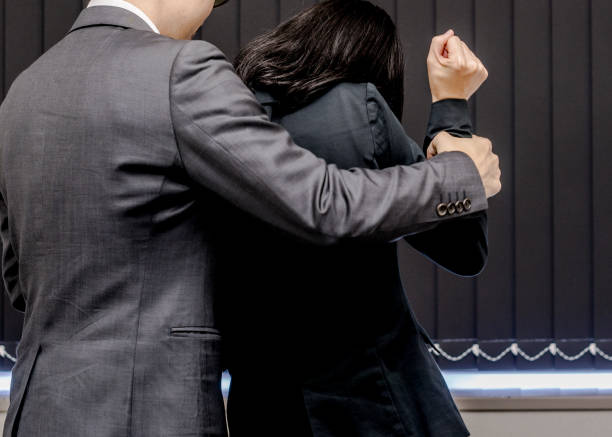 投降 - tóu xiáng