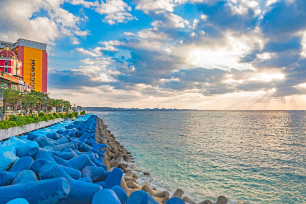 光芒 - guāng máng