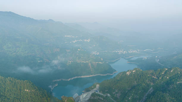 清晨 - qīng chén