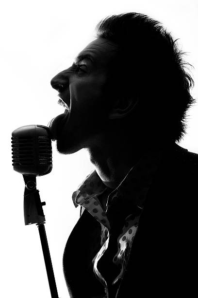 唱腔 - chàng qiāng