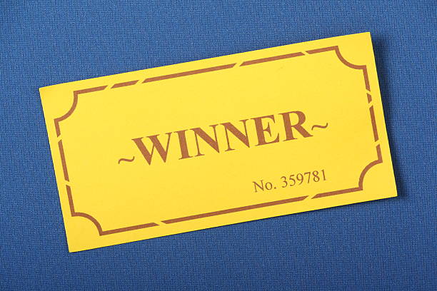 胜券 - shèng quàn