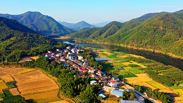 创见 - chuàng jiàn