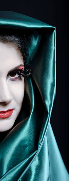 洋缎 - yáng duàn