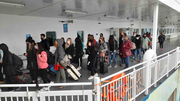 登程 - dēng chéng