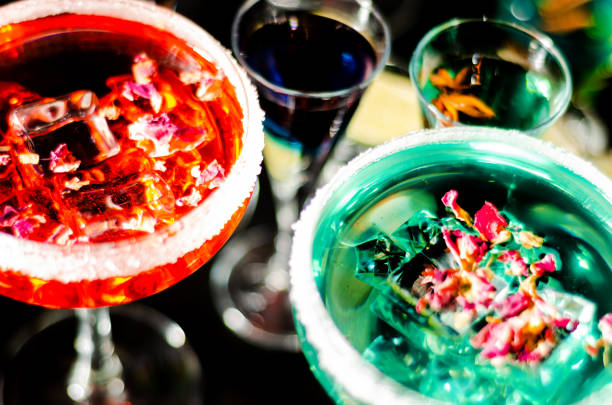 畅饮 - chàng yǐn