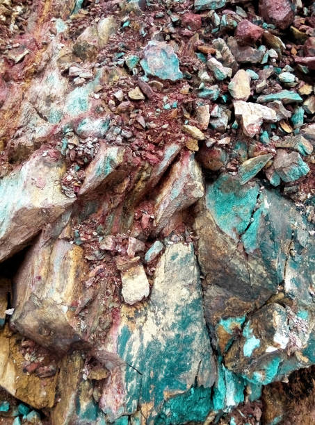 铜矿 - tóng kuàng