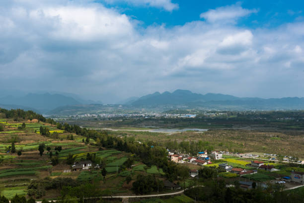 荣升 - róng shēng