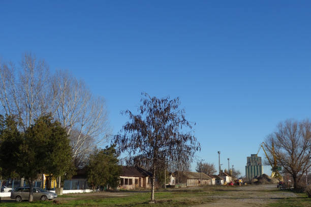 荒村 - huāng cūn