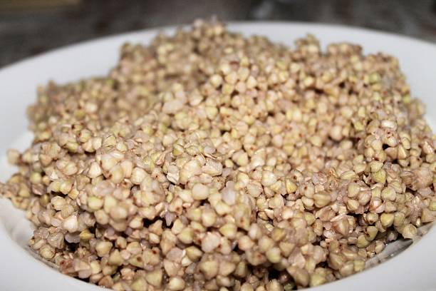 粱肉 - liáng ròu