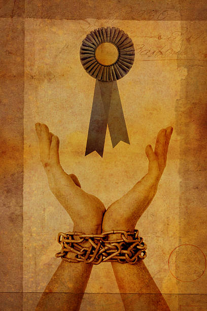 奖惩 - jiǎng chéng