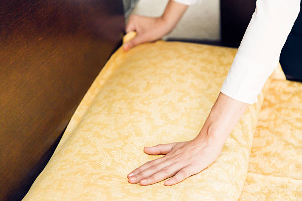 铺床 - pū chuáng