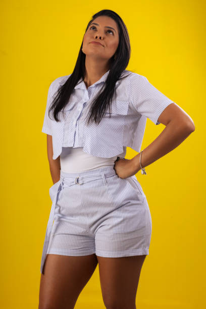 短衫 - duǎn shān