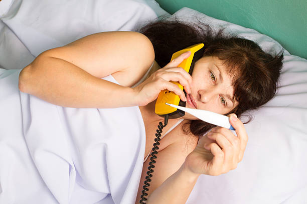 称病 - chēng bìng