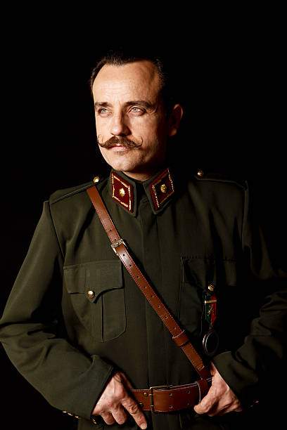 上校 - shàng xiào