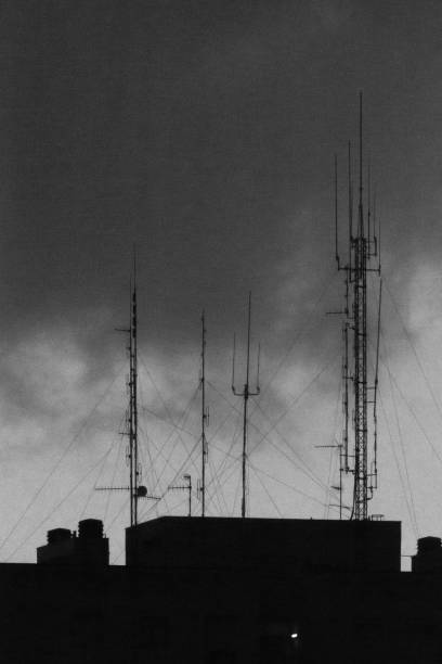 天线 - tiān xiàn