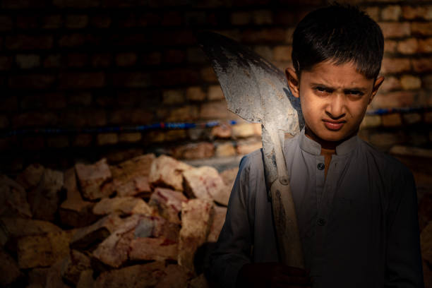 童工 - tóng gōng