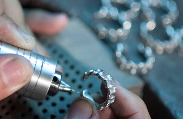 环钻 - huán zuàn