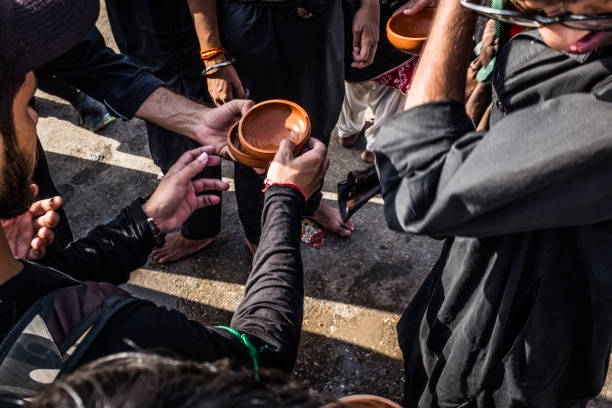 备荒 - bèi huāng