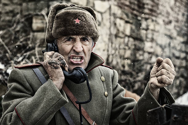 叫阵 - jiào zhèn