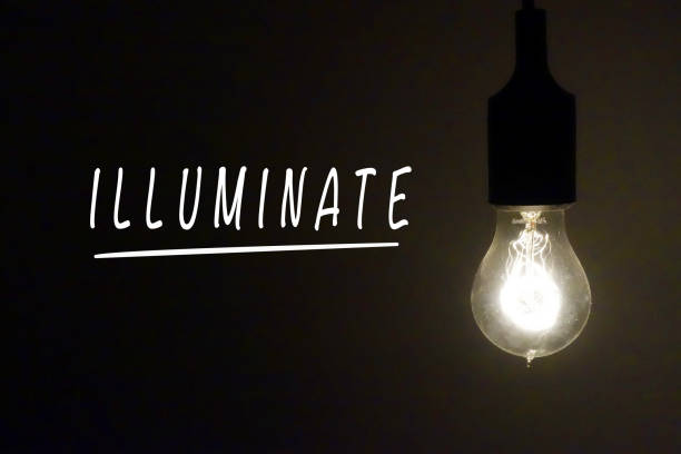 照映 - zhào yìng