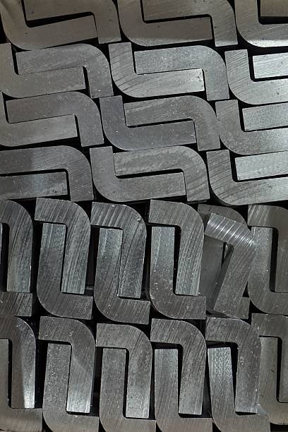 型钢 - xíng gāng