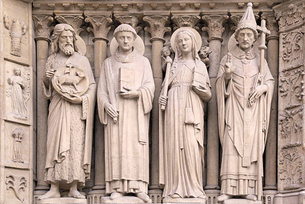 圣者 - shèng zhě