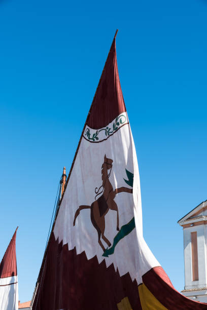 民众 - mín zhòng